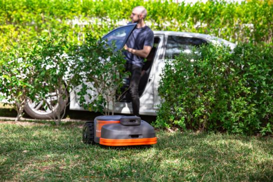 Benefits of a Robotic Lawn Mower